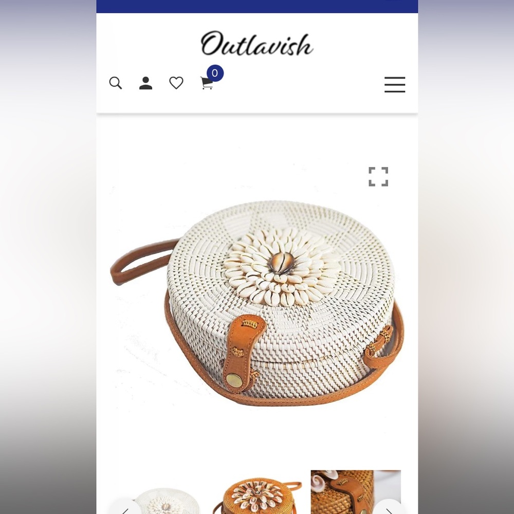 Pre-owned Outlavish Puka Shell purse